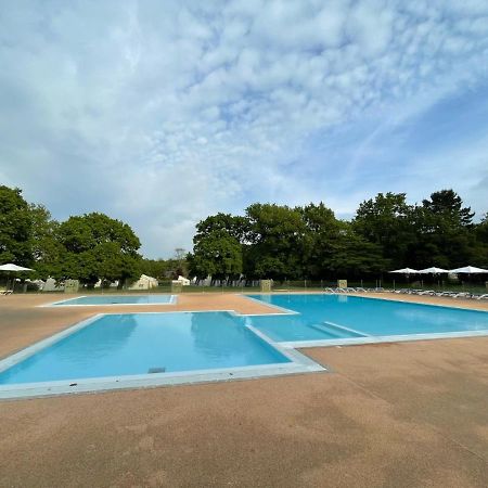 Village Vacances Chateau De Treambert Mesquer Bagian luar foto